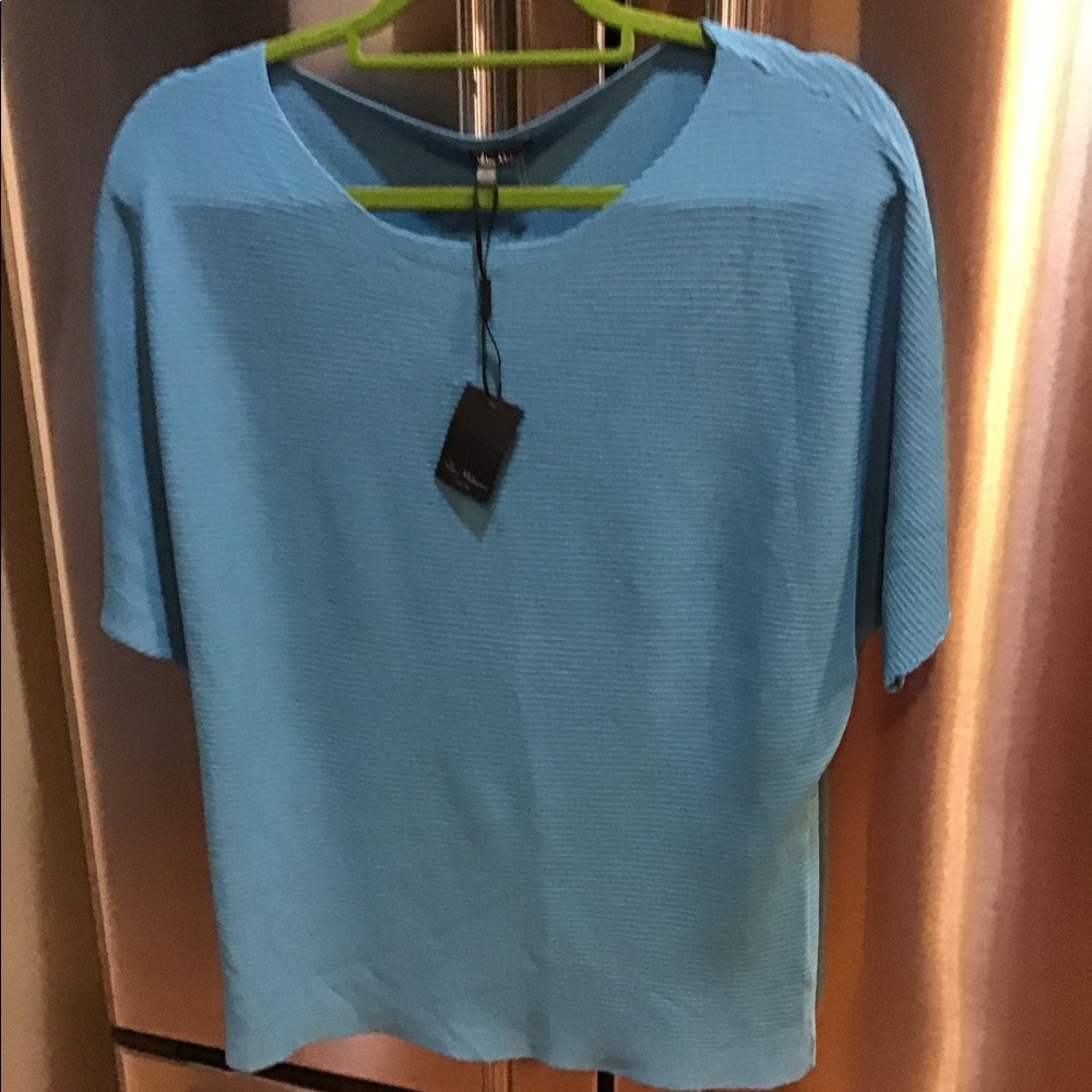NWT Top